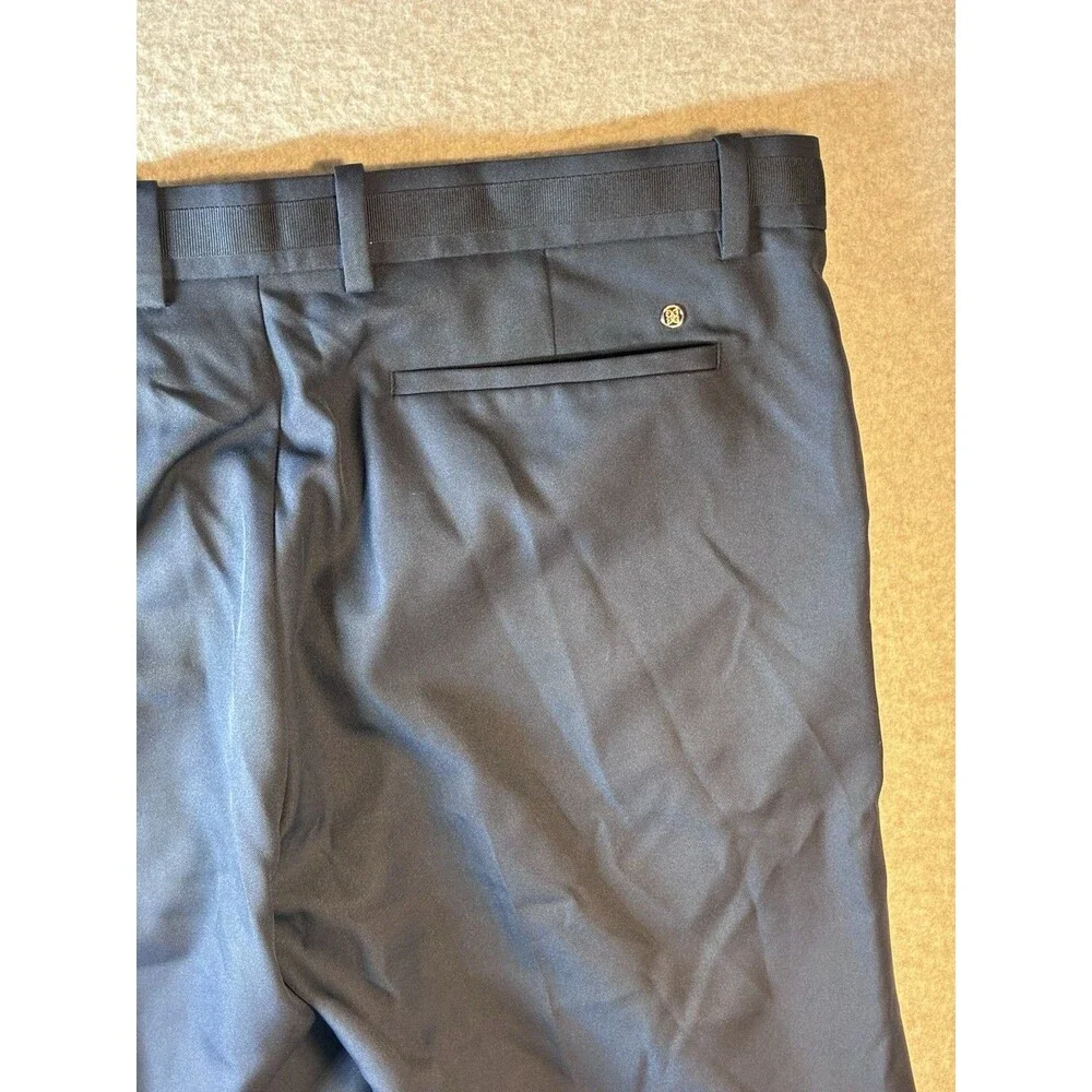 Gfore Men’s Golf Shorts Navy Blue Sz 36 TWLT Outdoor Technical Club Performance